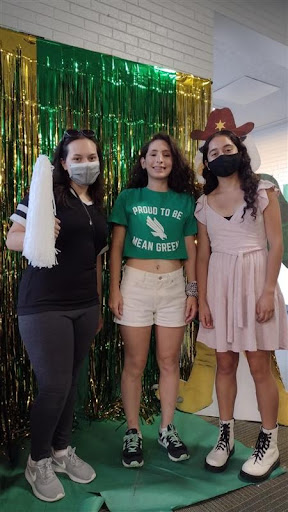 M O R E   G E A R ! ! ! ! #WestBallFootHall #WestHallBestHall #WestTailHallGate #WestWestWestWest