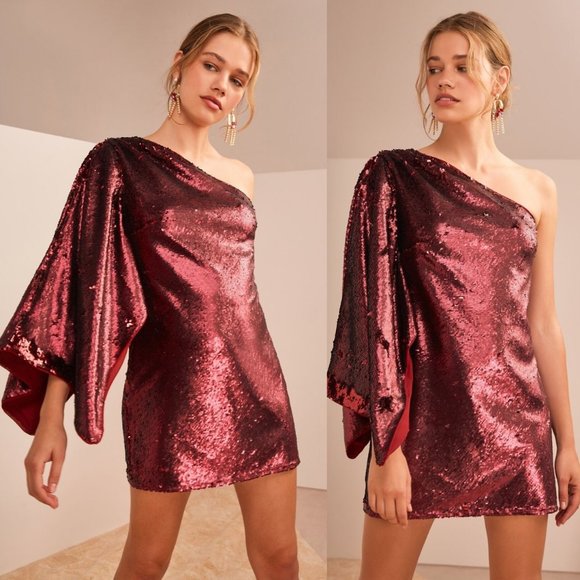 Shopafrolic01's tweet photo. So good I had to share! Check out all the items I'm loving on @Poshmarkapp from @woods23307 #poshmark #fashion #style #shopmycloset #keepsakethelabel #meettheposher #oldnavy: https://t.co/eacJEEZTNL https://t.co/Gj2MG7bpWP