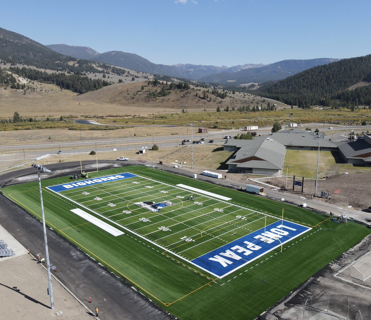 jdeaster11's tweet photo. Another @FieldTurf Friday has come with another majestic setting here in the Rocky Mountain Region!๐Special thanksโ๏ธ4 their trust in us โ๏ธprovide the best ๐โฝ๏ธ field in the business!! #thankyou #leaveitallonthefield #8manfootball๐ช@BeynonSports #trackcomingupnext๐โโ๏ธ๐โโ๏ธ https://t.co/FeHW6l5Xst