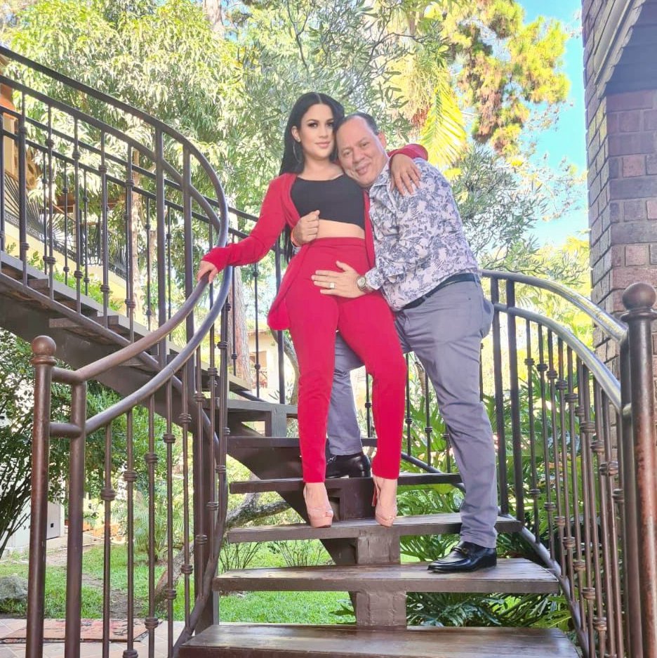 ¡Atención en la Capital!.

Me tienen "Mudao" en Jarabacoa.
¡Qué fuerte este Penny!.
<a href="/penny_baez/">Penny Báez</a> 

#Jarabacoa