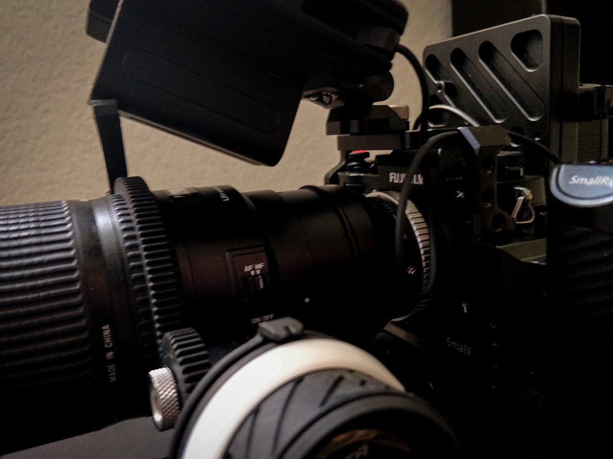 texassportshots's tweet photo. "Not today, Galvatron"
Wish I could bring the bigger rig with the mini-tripod, but after hand holding the 400mm last night, I opted to go lighter π
#gearproblems https://t.co/rIIvCuCx1b