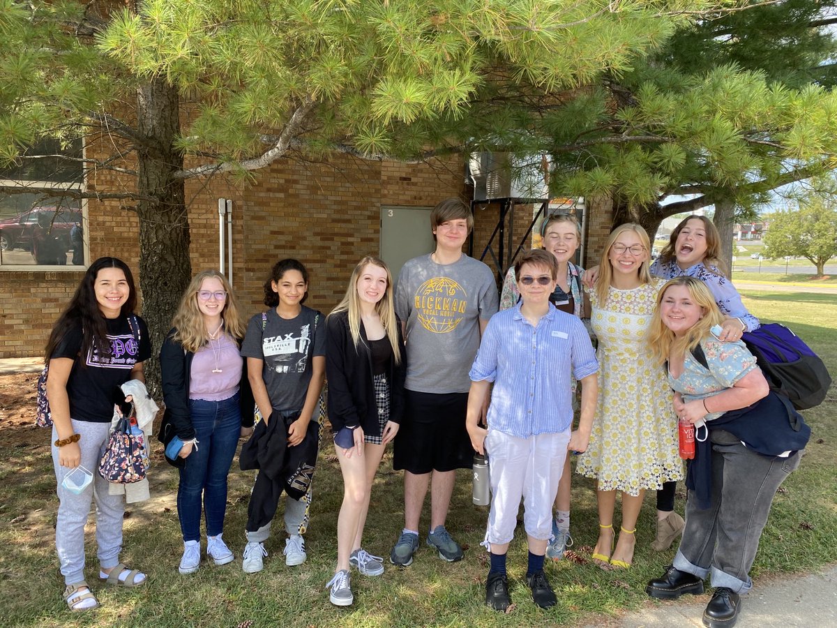 HickmanVocal's tweet photo. Having a great day with these Hickman singers and our friends from Battle. Northeast District Choir auditions 2021. ⁦@cpsfinearts⁩ ⁦@KewpieMedia⁩ ⁦@HickmanHS⁩ ⁦@HickmanPTSA⁩ https://t.co/4RhuevukL9