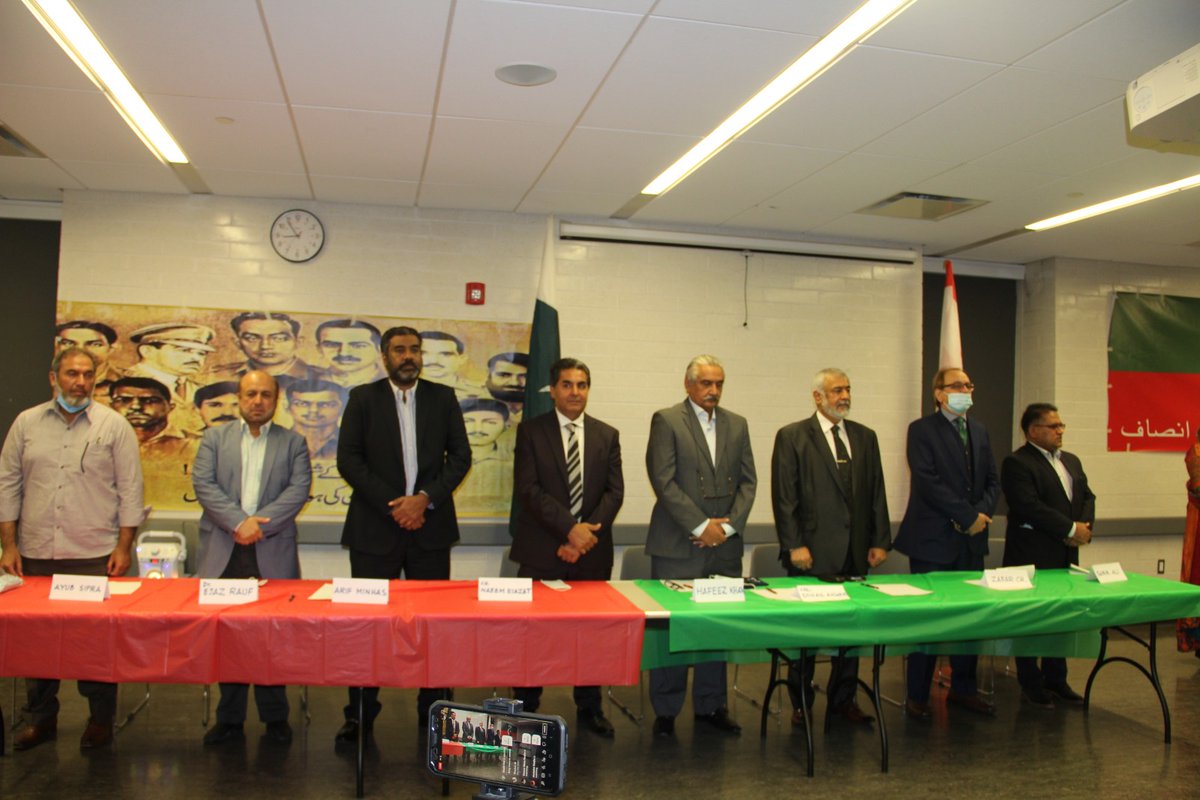 Khan_Meri_Jan's tweet photo. #PTICanada 🇨🇦 celebrating #PakistanDefense Day 2021.
Organized by #PTIHalton
#PakistanZindabad 🇵🇰 💚
#Canada #PakistaniCanadian
#PakArmy Zindabad 🇵🇰 💚 https://t.co/2OtJGDHt7c