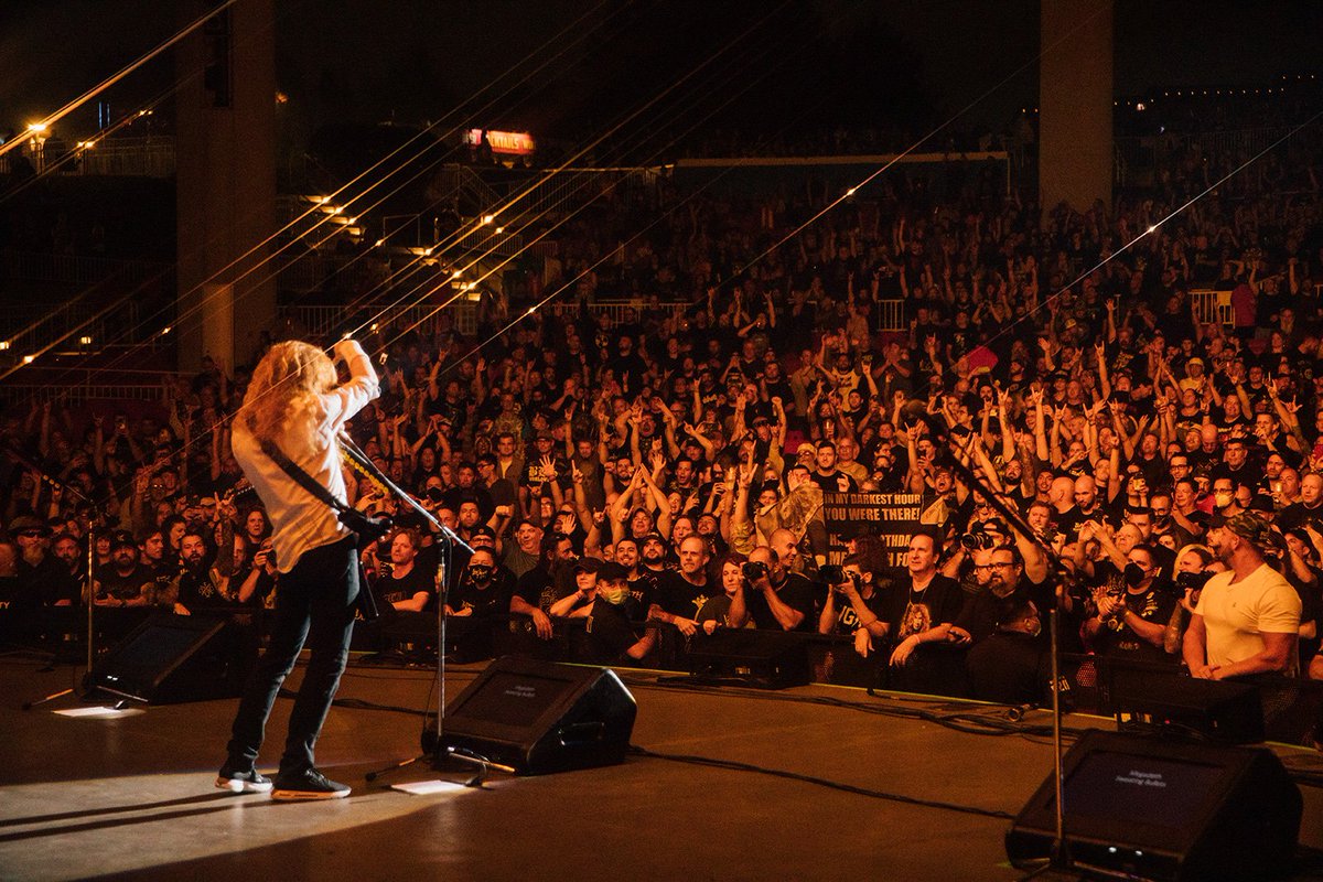 Megadeth tweet media