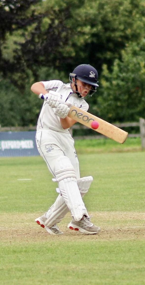 1stSlip's tweet image. Congratulations Jim! @Oxoncb U11’s Batsman of the Year 2021. Keep training hard and have fun. Dream big because anything is possible. So proud of you. @SunningwellCC @sunningwellps @WolvercoteCC @Fitzharrys @NeonCricketUK @NickPinhol @Ian_Bell