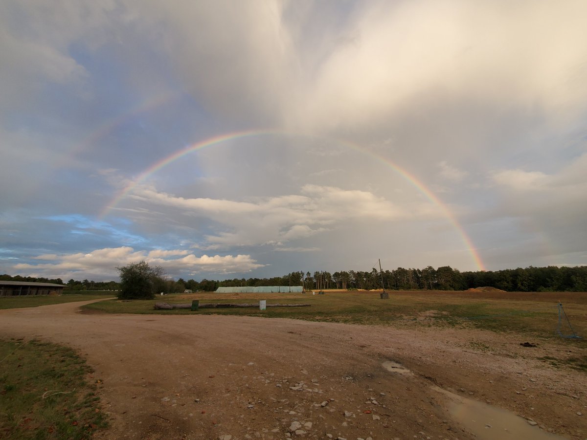 Rarement vu un arc en ciel aussi beau