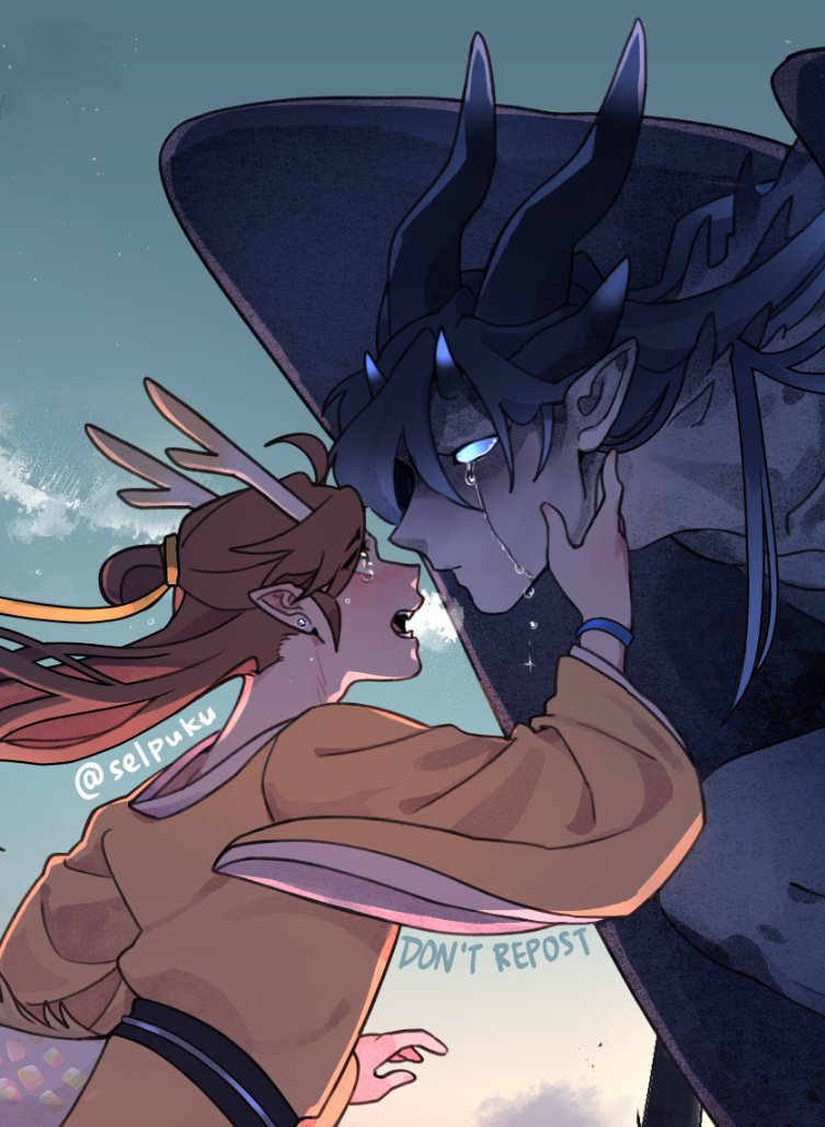 selwujun's tweet photo. With the Ascension ritual being sabotaged, Mobei Jun is stuck in his half form and Shang Qinghua fears nothing can bring him back.
—
#moshang #svsss ❄️✈️ https://t.co/43kPYfPF1L