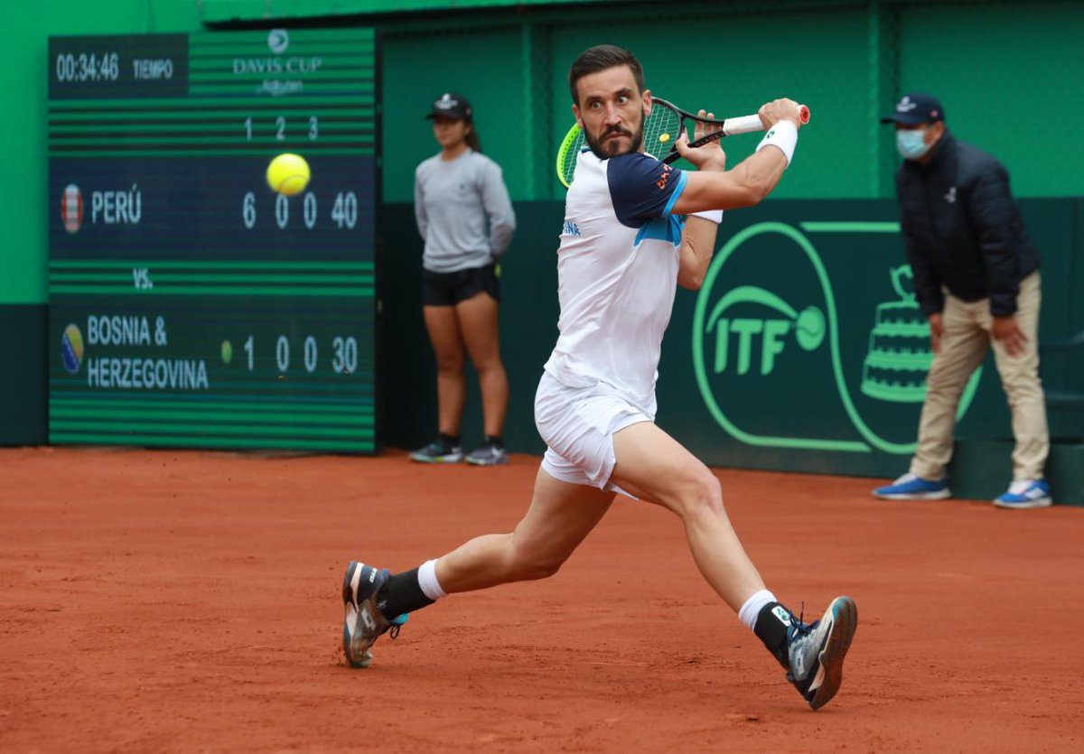 Tenisalmaximo's tweet photo. 🏆🎾 #CopaDavis Vamos por este individual Juanpi! #ModoDavis #DavisCup #ArribaPerú #PERBIH @jpvarillas #PERBIH https://t.co/pv3WFwRVVG
