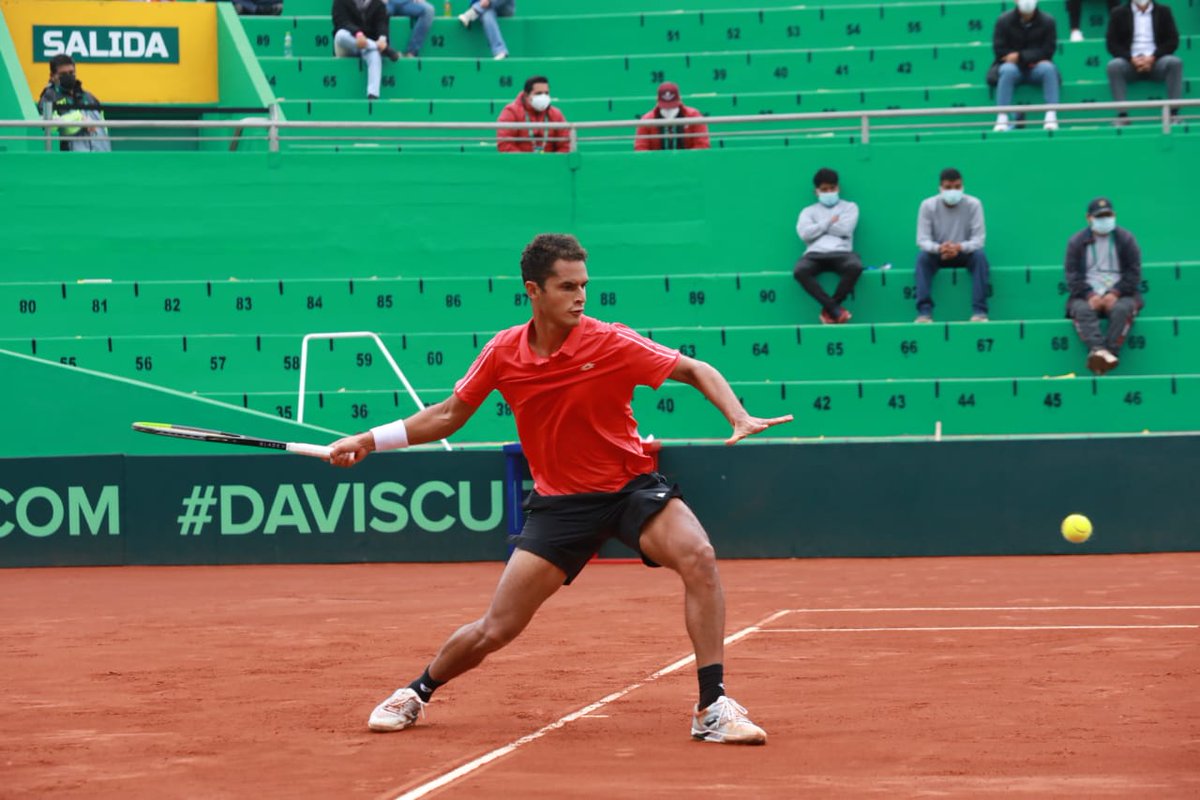Tenisalmaximo's tweet photo. 🏆🎾 #CopaDavis Vamos por este individual Juanpi! #ModoDavis #DavisCup #ArribaPerú #PERBIH @jpvarillas #PERBIH https://t.co/pv3WFwRVVG