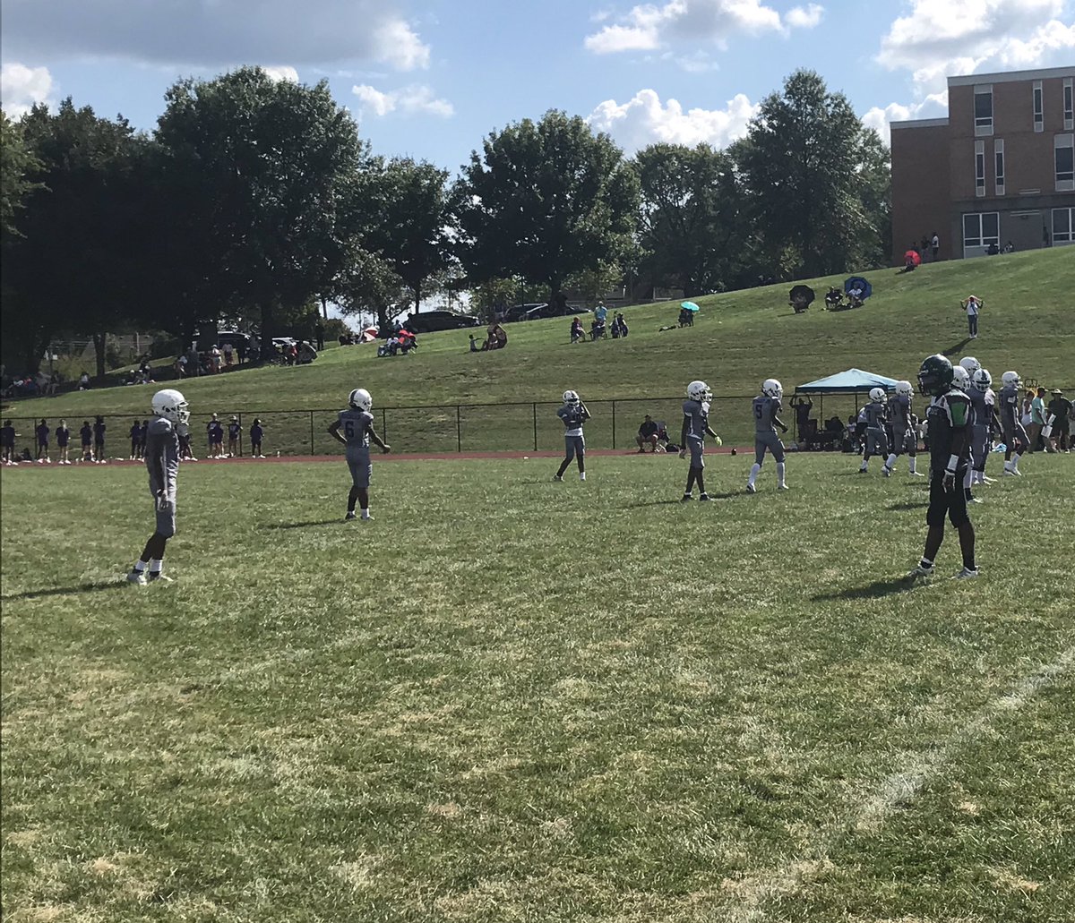 ParkwayNorthFB's tweet photo. After a great team win of Friday night it was great to get out and watch our Jr. Vikes get after it today. Even saw a couple of Friday night Vikings coaching the Jr. Vikes!
#JrVikes
#OneProgram https://t.co/AxoC55ooPy