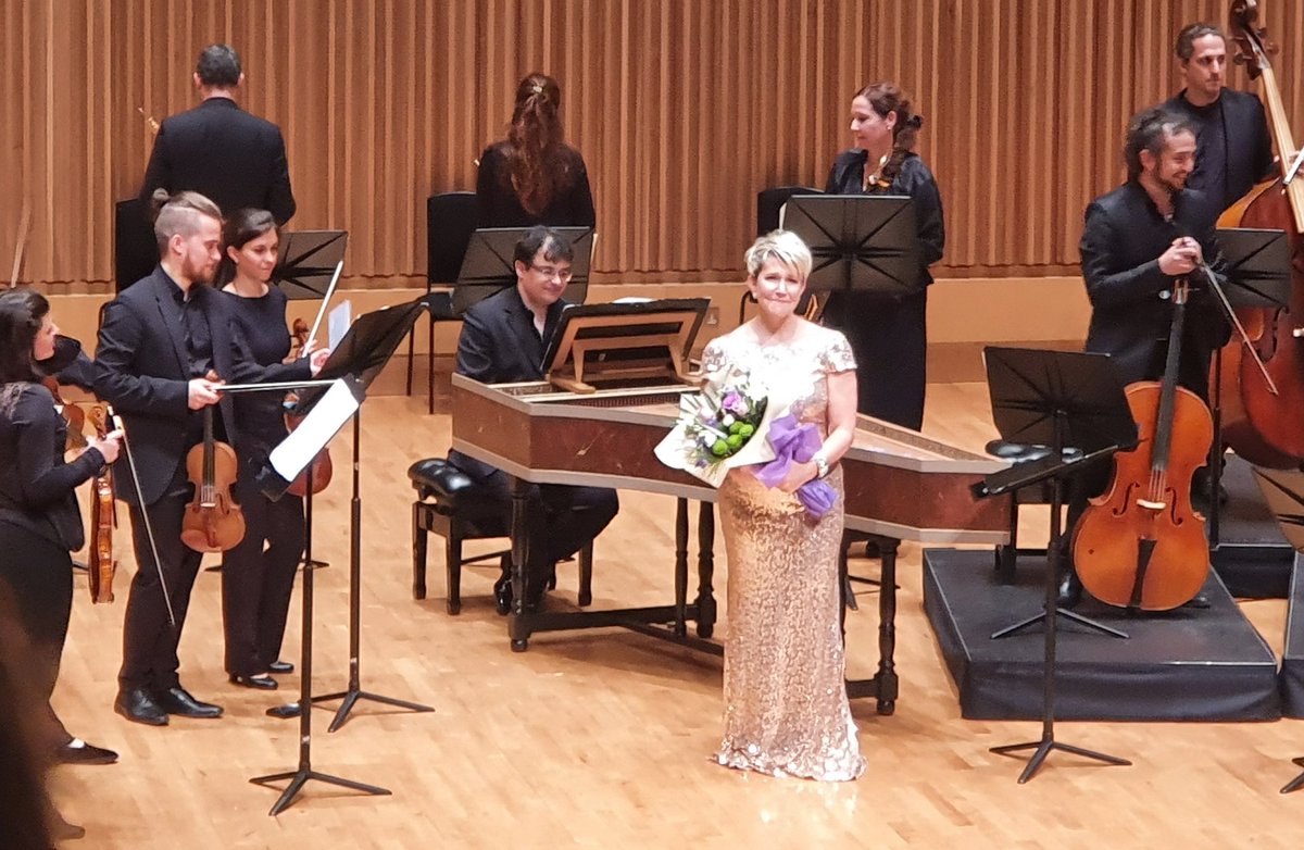 A heartfelt, stylish and supremely artistic evening at @SaffronHallSW with @JoyceDiDonato & Il Pomo d'Oro. How good to be back in a concert hall. What a concert & what a hall. https://t.co/rXAdLPX6KP