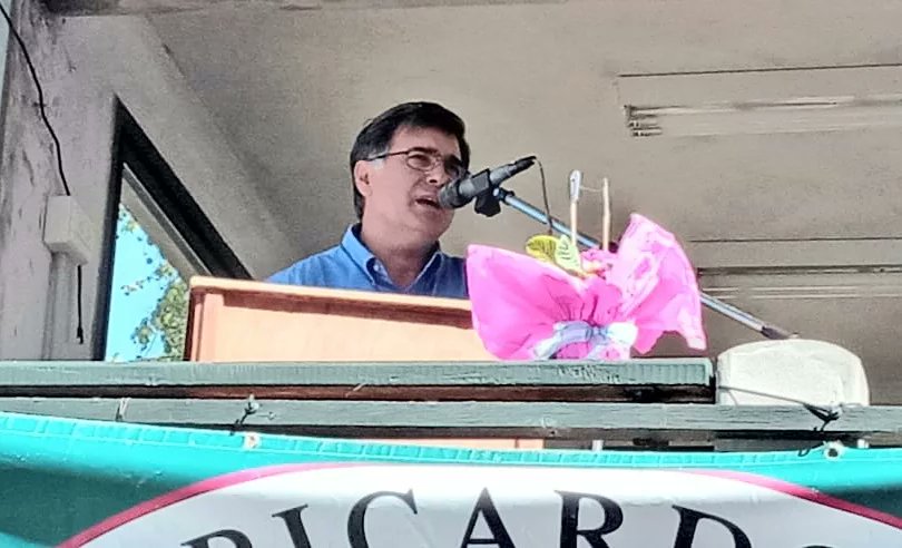 Rurales_FARER's tweet photo. SomosFARER
🔊 José Colombato Pte. de FARER en Gualeguay: 
"La compleja situación económica y social necesita que los funcionarios y legisladores de todas las extracciones políticas estén con la gente, con los comerciantes, con los jubilados, con los productores" https://t.co/nXf7U0W3lV