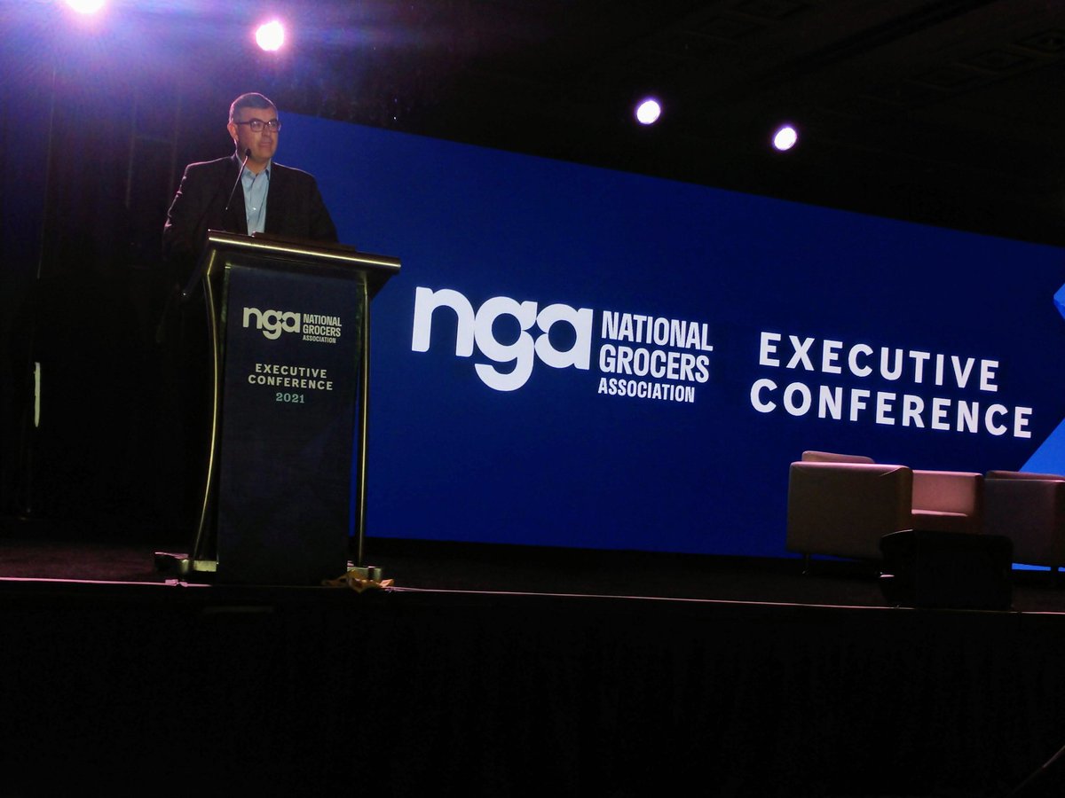 NationalGrocers's tweet photo. CEO Greg Ferrara kicks off the 2022 NGA Executive Conference @TheNGAShow #NGAShow2021 https://t.co/d64zYq7a9m