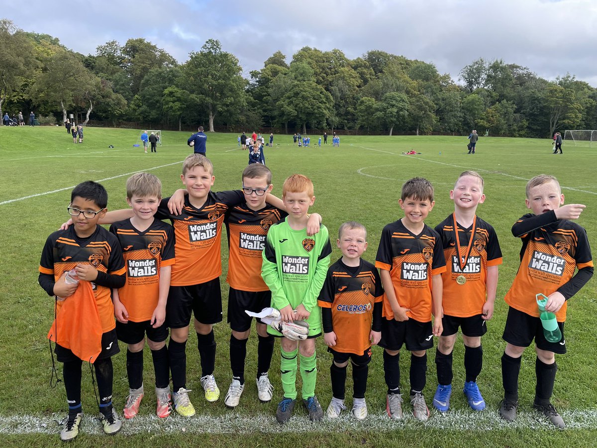 Whitacres Wolves 2012 tweet media