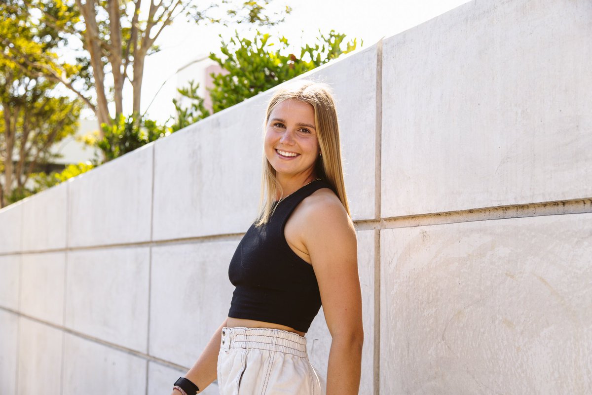 USC_WSoccer's tweet photo. All ๐ off the field, all ๐ค on it! Everyoneโs favorite senior defender, Kaylin Martin! ๐คฉ๐ฅโฝ๏ธโ๏ธ
#FightOn | #SeniorDrip https://t.co/lPGLuYtWZw