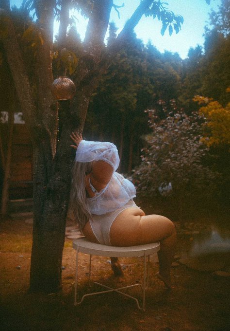 Meet me in my dreams. https://t.co/KDgbSbDEBm