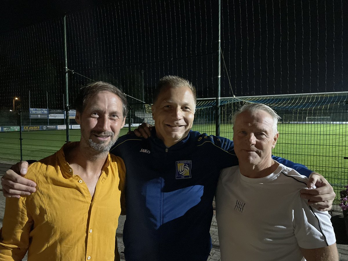 mauricethelen's tweet image. #jeugdhelden @GerSenden #johnossenblokmemorial