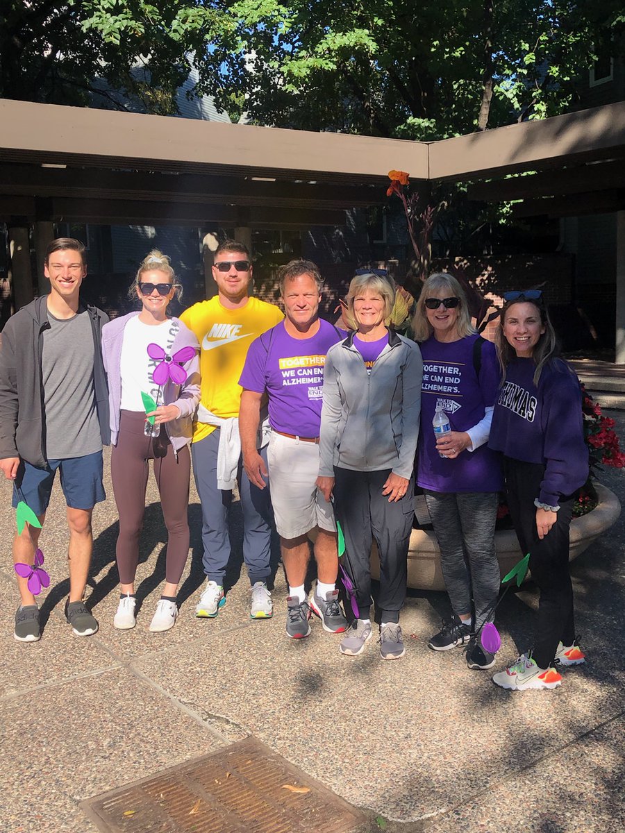joelscalzo's tweet photo. Another great day in memory of Ann's mom Elaine. Raising money and raising awareness. #endalz https://t.co/4MOdjaOwT9