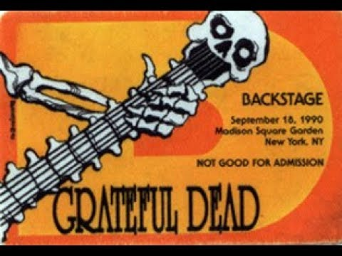 letsgetstoned00's tweet photo. It was 31 yrs ago today in personal #GratefulDead history... show #28 @TheGarden
#GDNFA⚡️💀⚡️ #StrangersStoppingStarngers🤝 #WhartRatsUnite🙏 #MissingJerry😧 https://t.co/N2gDvlSfGi