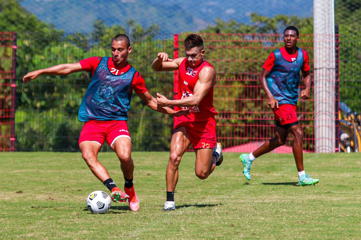Trabajo y compromiso para un nuevo torneo internacional. ¡Vamos ⚫️🔴!
🔜 #CONCACAF