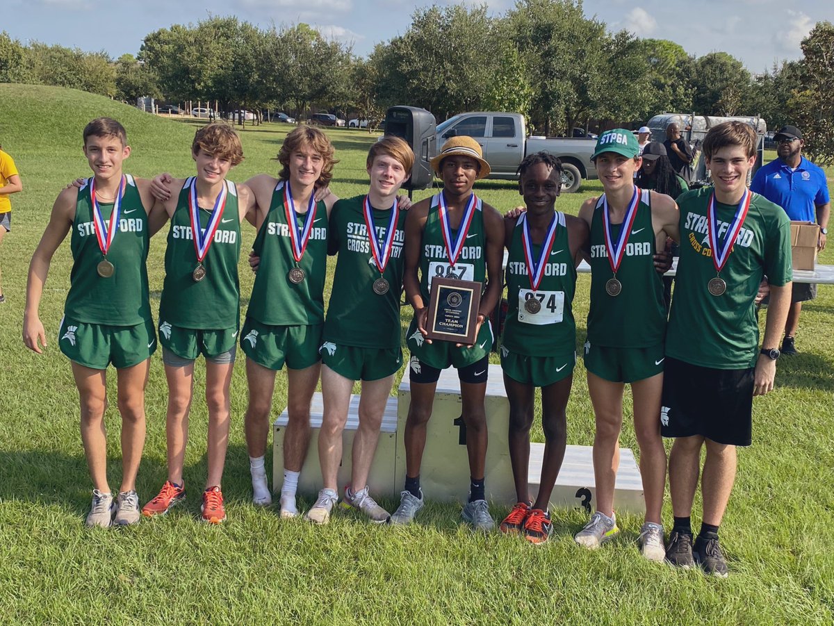 Siemers_XC_TF's tweet photo. Congratulations to our varsity boys and varsity girls who both won the team title this morning at the SBISD Invitational. Strong team run! https://t.co/yy81EGZcYt