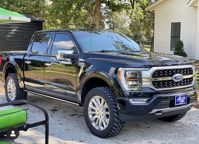 Hernan308's tweet photo. Para mi no hay comparación a una Ford 😍😍 https://t.co/DAR1FJWztc