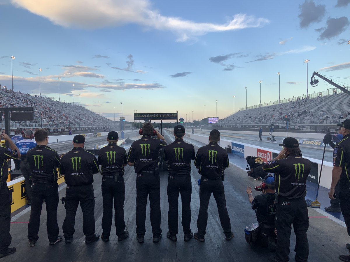 Another stellar run from @BrittanyForce and the @MonsterEnergy team! They go 3.677-seconds at 328.06 mph to be quickest of each of the qualifying sessions at the @NHRA #CarolinaNats! Eight consecutive No. 1 qualifiers, 10 for the season!