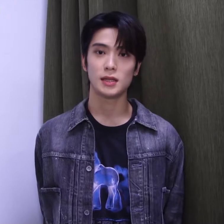 hourlyjaeh's tweet photo. #NCT재현 #JAEHYUN #재현 #NCT127 https://t.co/qwcRUDzUiN