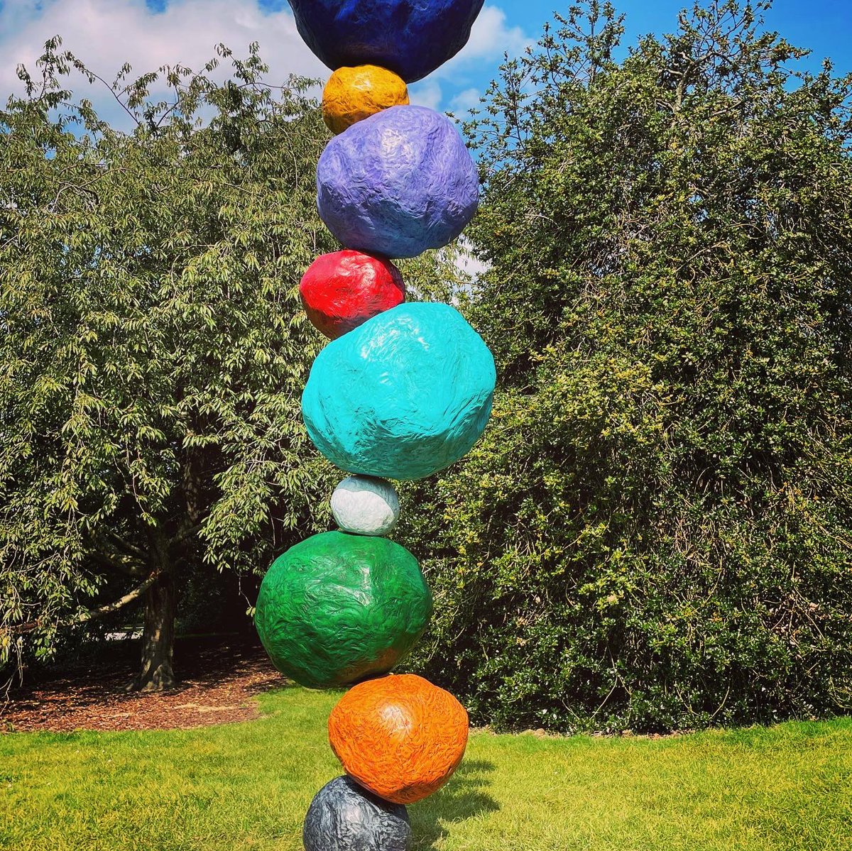 Pramstead_'s tweet image. Great time around #FriezeSculpture today in #RegentsPark -on until 31st Oct and free &amp;amp; open to all! #art #sculptures #outdoors #childfriendly #wheelchairfriendly