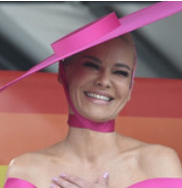 Беквалчева је, као кума, ове године на прајду рекла мало, али изузетно глупо.