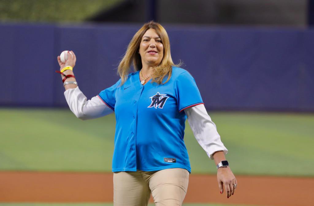 Thanks to all the students, faculty, @mdcalumni and community members who showed off their #IAMMDC Shark pride during tonight’s MDC Night hosted by the #Miami <a href="/Marlins/">Miami Marlins</a>.
 
#MDCTogether #juntosMiami #IAMMDC #BeMDC