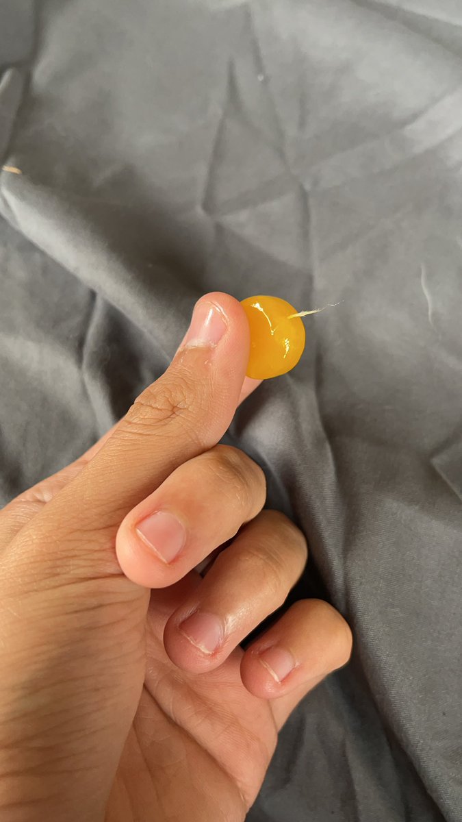 verysmallhorse's tweet photo. Umm @WARHEADS what’s this https://t.co/yL8rbkXw3l