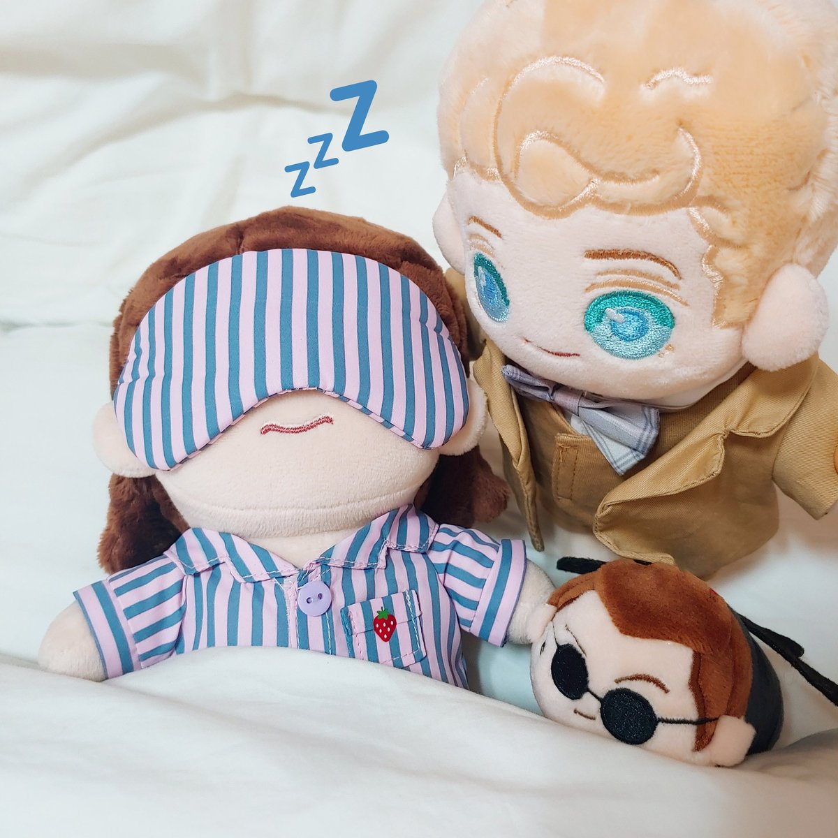 일어나 잠꾸러기야
😇😈
#멋징인형