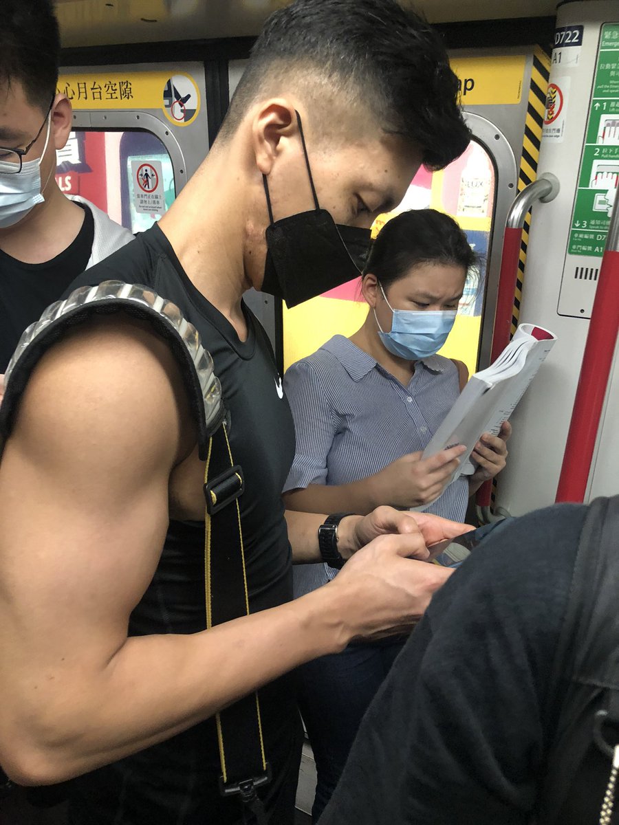 LaroB90468690's tweet photo. 包得緊緊的… https://t.co/hXK8C01x8c