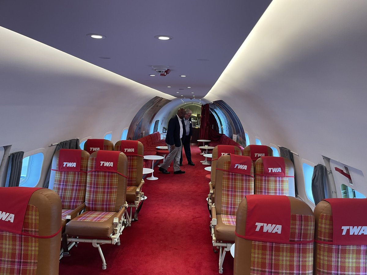 Check out this cool old airliner parked behind the TWA hotel at JFK! Now a cocktail lounge.