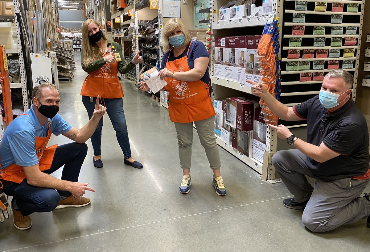 Jonathan Boone (@thd_boone) on Twitter photo A great Saturday driving pipeline!  Got to recognize two amazing specialists today as well for properly qualifying their customers in D29/70 and D23.  Congratulations to Marianna and Natasha for two amazing sales that were a result of your GET behaviors. A great Saturday driving pipeline!  Got to recognize two amazing specialists today as well for properly qualifying their customers in D29/70 and D23.  Congratulations to Marianna and Natasha for two amazing sales that were a result of your GET behaviors.