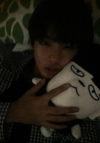 _kim_taehyung29 tweet picture