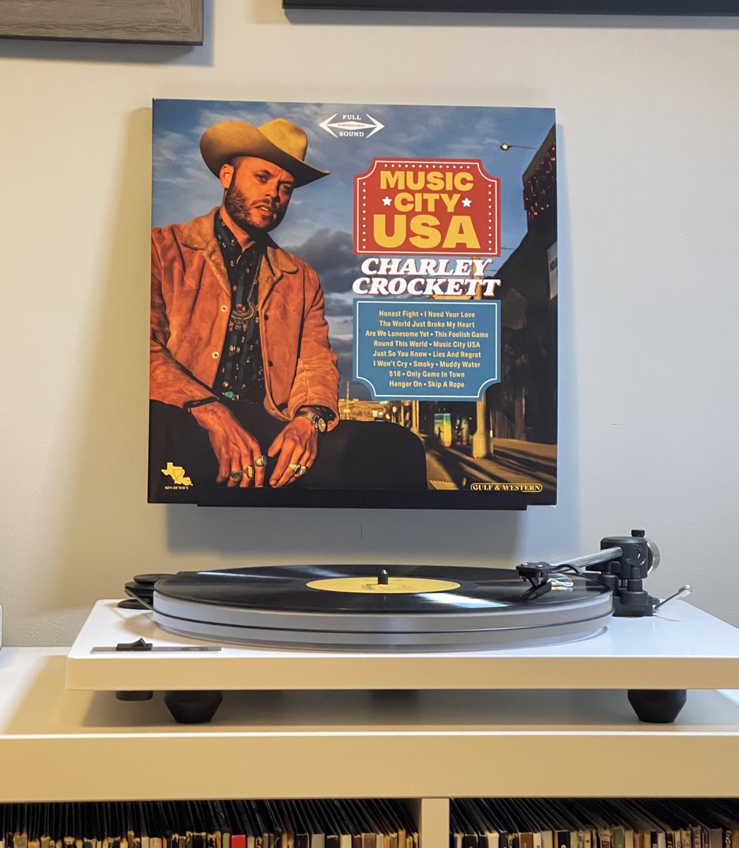 Charley Crockett - Music City USA

Some reviewers are calling his style “Gulf & Western”. I think that feels right and it’s wonderful stuff. 

#charleycrockett #vinyl #nowspinning #countrysoul