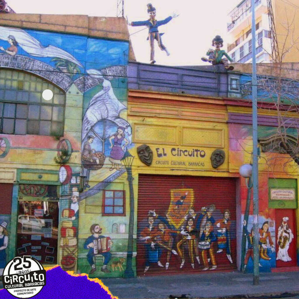 ccbarracas's tweet photo. Imagenes del #CCBarracas ... ¡Somos el Circuito Cultural Barracas! 🎭 Uno de los grupos pioneros de teatro comunitario. Nuestro proyecto se fundó en 1996, y desde 2001 estamos en nuestra sede, ubicada en Iriarte 2165 en el corazón de Barracas.
#Circu… https://t.co/BEbqbelQYk https://t.co/qtlxgOgyCl