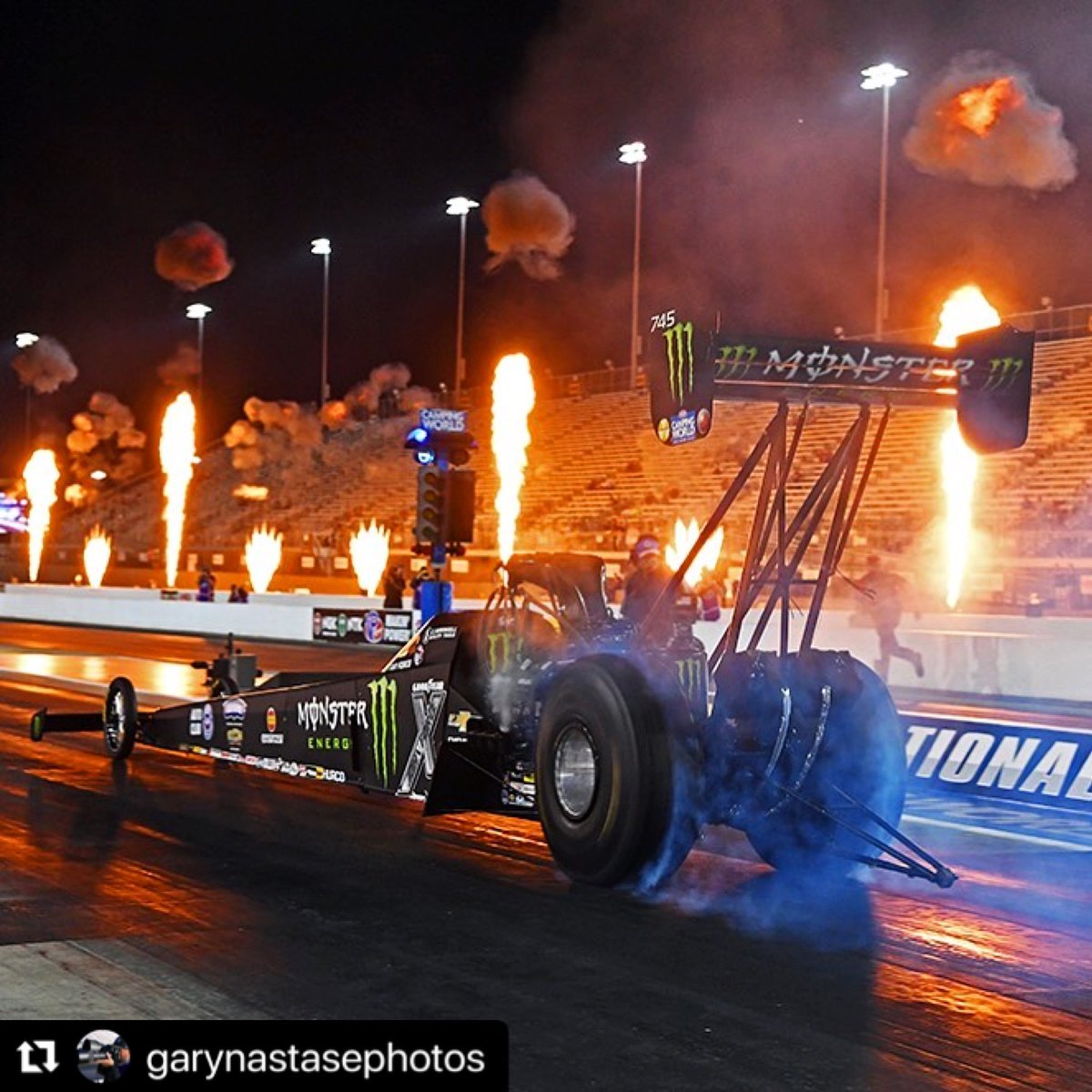 Our 3.662 at 331 mph run Friday lit up the scoreboard and earned us our eighth No. 1 in a row! I’m proud of this @MonsterEnergy @FlavRPac team and all our success so far. Just six races left in this #NHRACountdown fight! 👊🏼💚 Photo cred: 📸 @GaryNastase