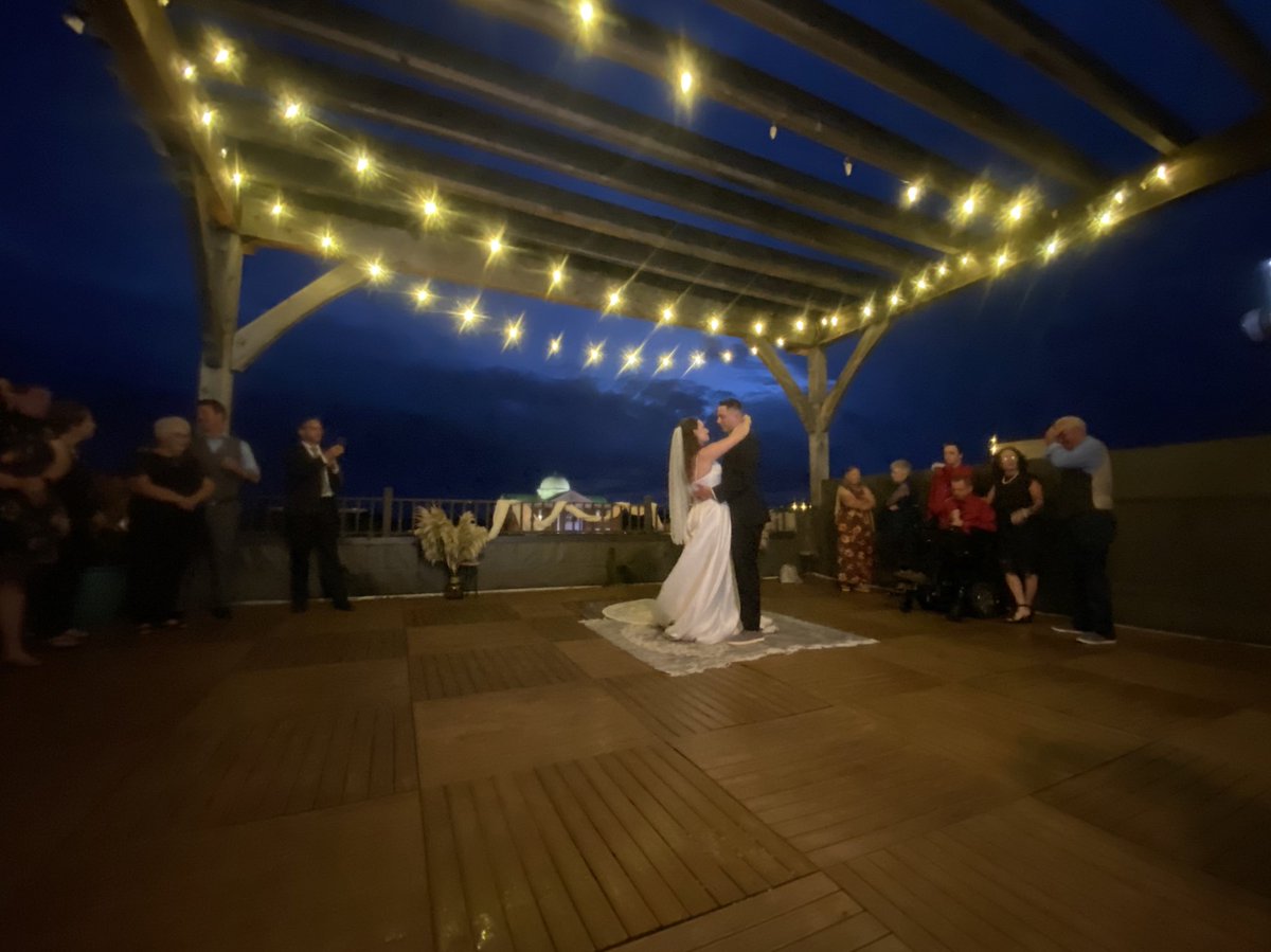 Greta_Alexandar's tweet photo. Wedding update: Mr and Mrs Cade Fremont 😍❤️💍 https://t.co/fCIGIe9PWz