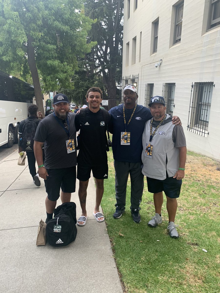 Keron Jones (@keronjones9) on Twitter photo Had a great time seeing <a href="/trevon2221/">Trevon Clark</a> and <a href="/DevinGandy_/">Dev Gandy</a> compete today, with <a href="/BrianJScott2/">Brian Scott</a> and <a href="/CoachGinorio/">Coach G</a>. <a href="/RadoFootball/">Silverado Football</a> <a href="/Silverado_HS/">Silverado High</a> Had a great time seeing <a href="/trevon2221/">Trevon Clark</a> and <a href="/DevinGandy_/">Dev Gandy</a> compete today, with <a href="/BrianJScott2/">Brian Scott</a> and <a href="/CoachGinorio/">Coach G</a>. <a href="/RadoFootball/">Silverado Football</a> <a href="/Silverado_HS/">Silverado High</a>