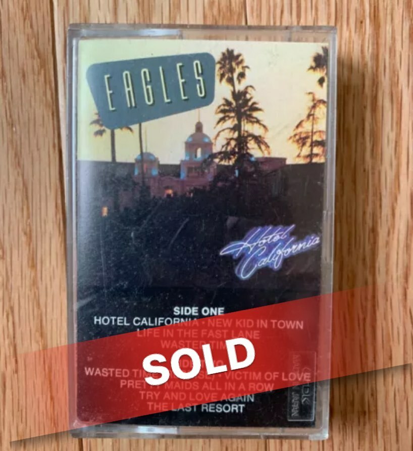 VtgVamp's tweet photo. SOLD in the @strangerains #eBay store!
.
.
.
.
.
#theeagles #eaglesband #hotelcalifornia #oneofthesenights #desperado #hellfreezesover #eaglestour #eaglesfan #glennfrey #donhenley #jacksonbrowne #randymeisner #70s #70srock #classicrock #takeiteasy #lyineyes #vincegill #linโฆ https://t.co/2YW3gG3bf8
