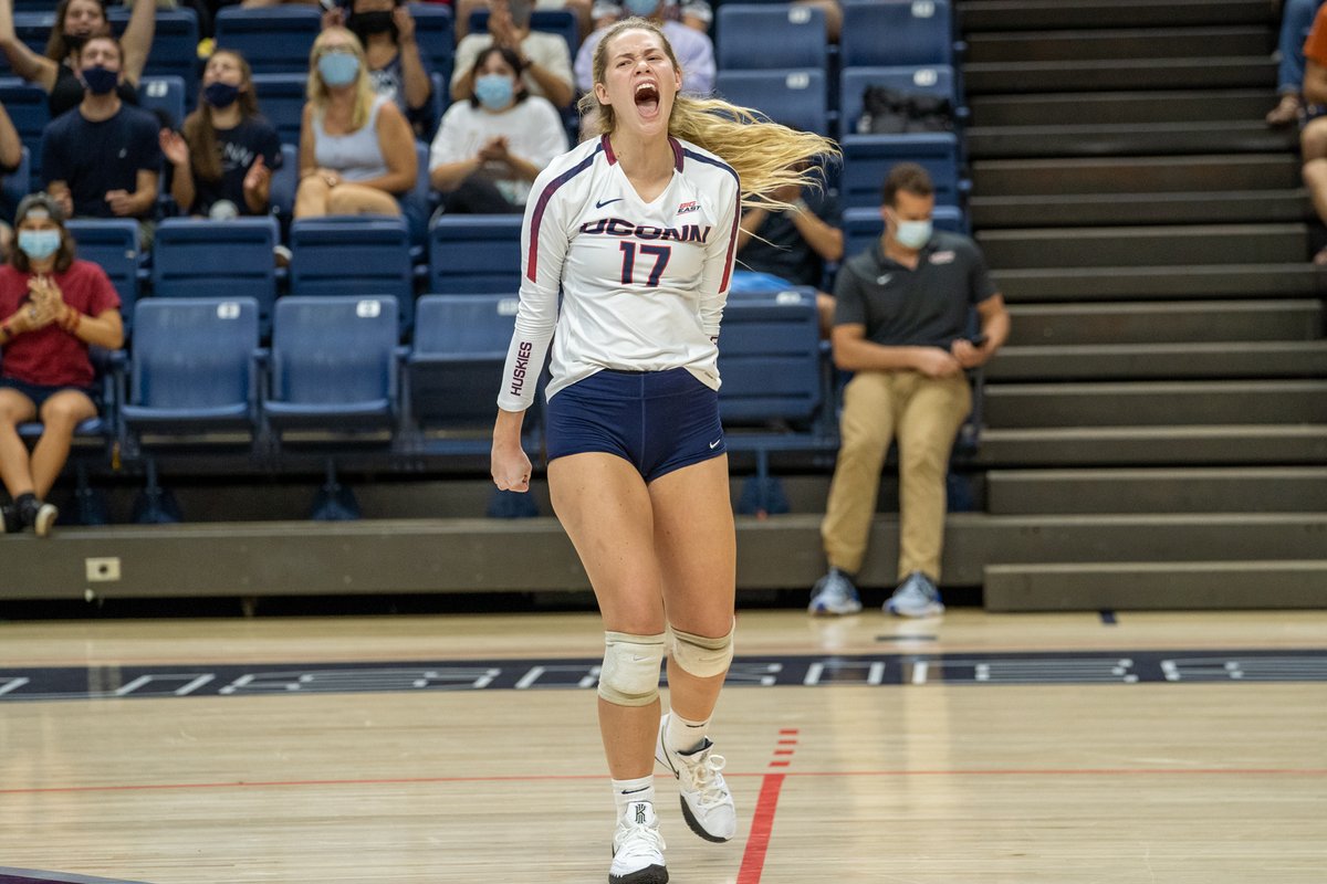 UConnVBall's tweet photo. That feeling when you're the Dog Pound Challenge MVP 😤
Congrats to Allie Garland! https://t.co/O6phRbr0KO