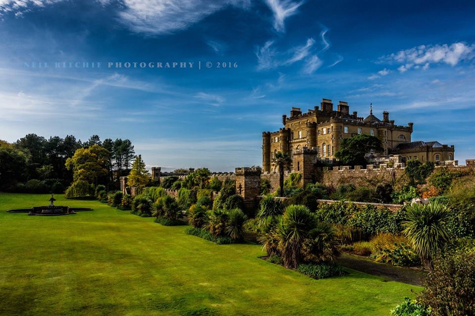 Culzean Castle, sitting pretty in the Ayrshire sunshine, Scotland, Neil Richie! 💙🏴󠁧󠁢󠁳󠁣󠁴󠁿