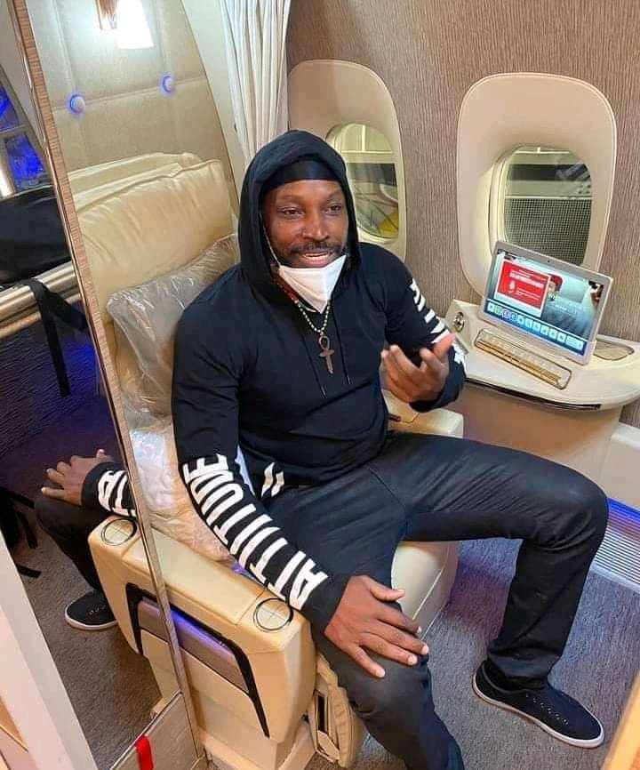 Chris Gyle Traveling to Pakistan 😍
Welcome the Universe Boss
#UniverseBoss #ChrisGayle #WelcomeGayle #PAKvNZ