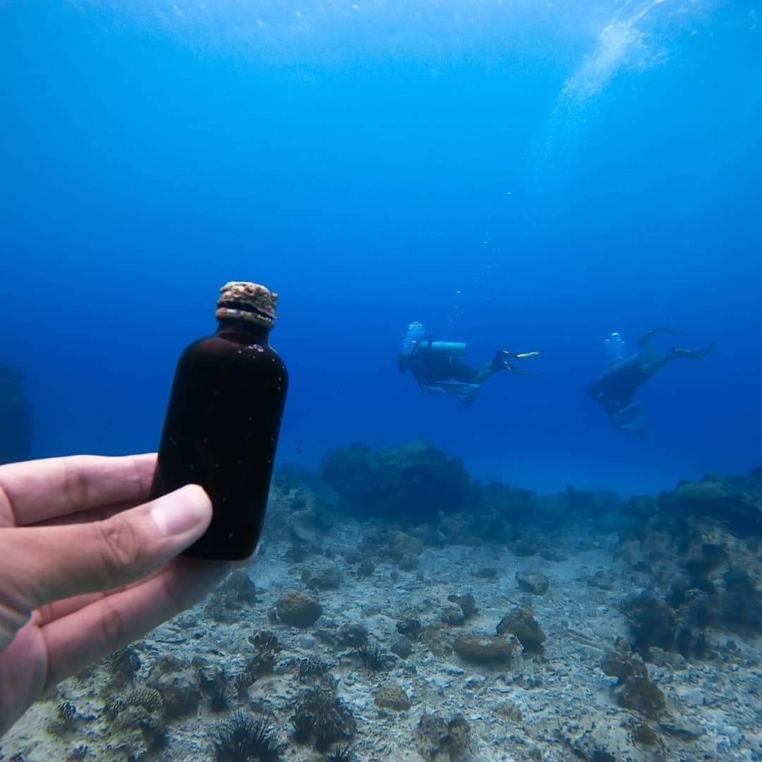 DENROfficial's tweet photo. LOOK: Around 80 kilos of ocean waste were collected on the observance of the #InternationalCoastalCleanup Day in Boracay Island, led by DENR, Boracay Business Administration of Scuba School, PCG, and the Municipal Disaster Risk Reduction Management Office. 📸 DiveGurus Boracay FB https://t.co/KIUOcaXCwF