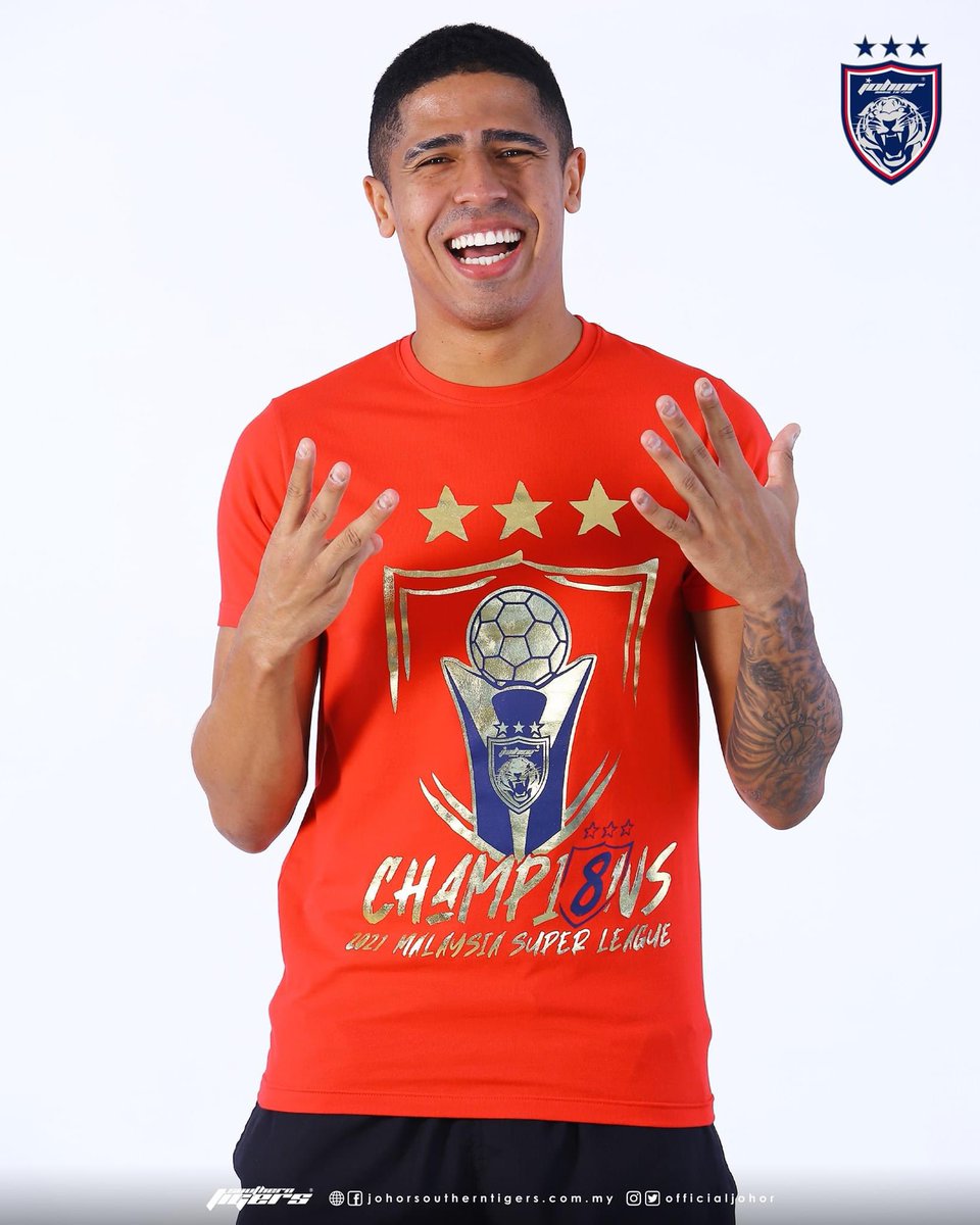 OfficialJohor's tweet photo. It's here! JDT's Eighth Consecutive Malaysia Super League title Official Merchandise! 

Visit https://t.co/c7kQIkw9hU

More photos at https://t.co/KKDB4qOTG7

#RedBlueNation
#EightConsecutiveTitles
#CHAMPI8NS
#JDTforAll 
#LuaskanKuasamuJohor https://t.co/ugxReMkn6w