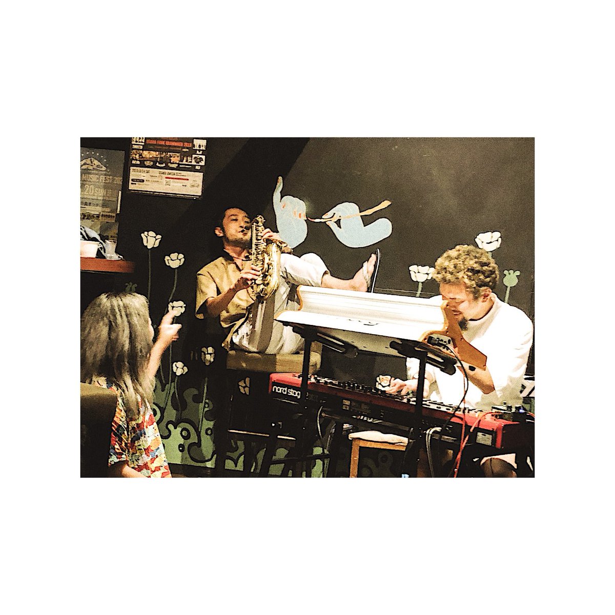 Vocal_Martha's tweet photo. 人とはあたたかいものですね。
#WaYoSet @okc8
#どっぷりオ夜ホリック
@YusukeKeyboards
#keybordplayer https://t.co/7hVMKsNHOE