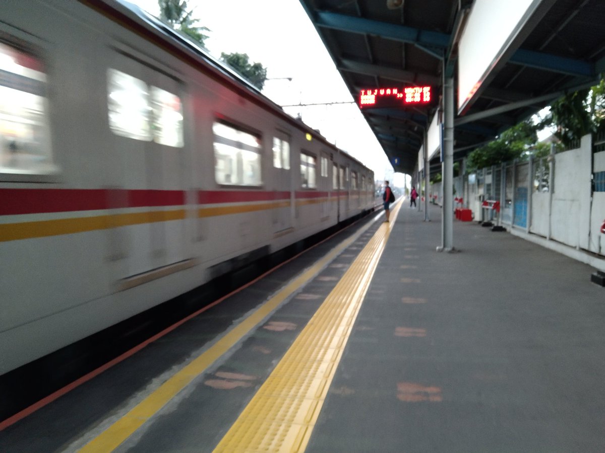 lysthano tweet media